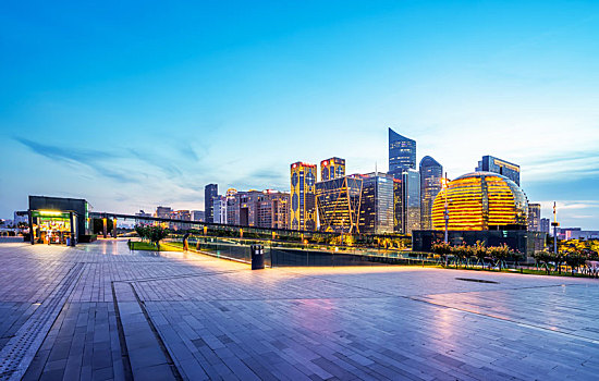 杭州钱江新城夜景和街道街景