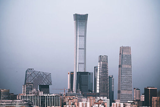 北京东三环的摩天大楼们