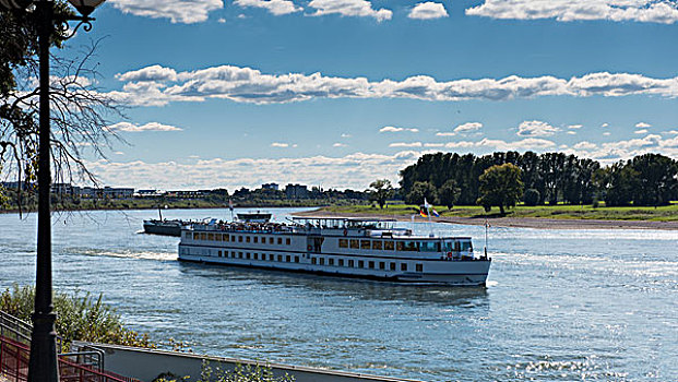 客船,莱茵河