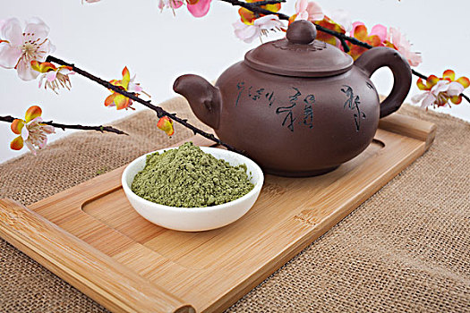 http://www.qunran.cn/html/0b4299957.html