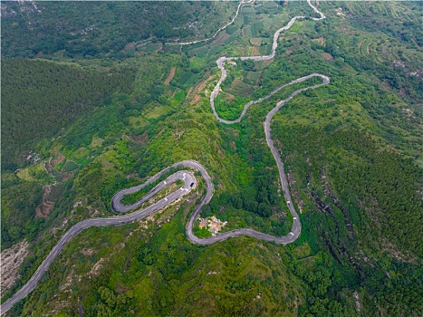 航拍济南金刚纂盘山公路