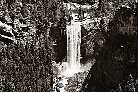 瀑布,优胜美地国家公园,加利福尼亚,黑白