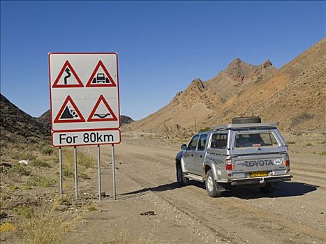 警告标识,丰田,越野车辆,北方,纳米比亚,非洲