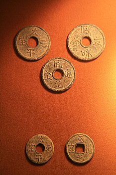 马来西亚,马六甲博物馆内展出的中国钱币