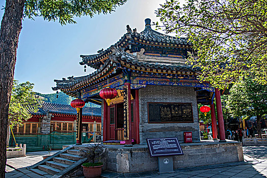 山西忻州市五台山黛螺顶寺院旃檀殿