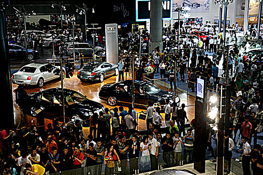 2010重庆汽车展,宾利汽车展区