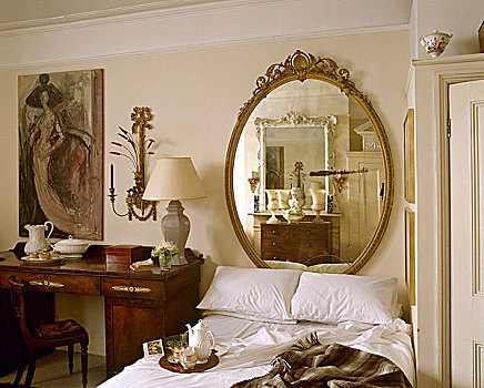 传统,卧室,双人床,白色,床上用品,椭圆,镀金,镜子