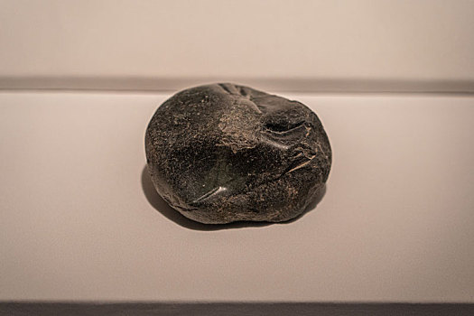 秘鲁佩德罗德奥斯马博物馆藏,殖民时期银别针
