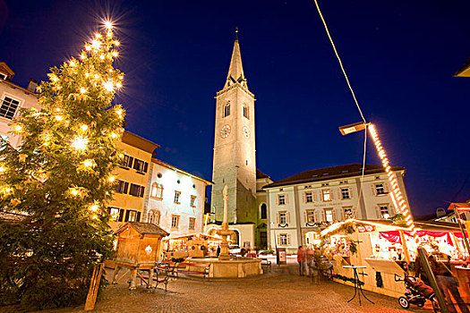 圣诞树,圣诞市场,南蒂罗尔,意大利,欧洲