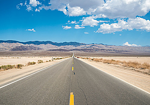 公路,死亡谷国家公园,加利福尼亚,美国,北美