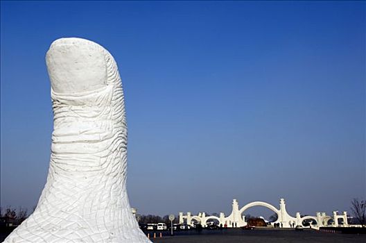 中国,东北,黑龙江,哈尔滨,冰雪,雕塑,节日,太阳,岛屿,公园,巨大,大拇指