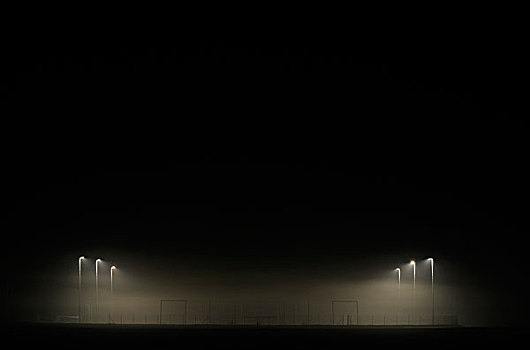 泛光灯,足球场