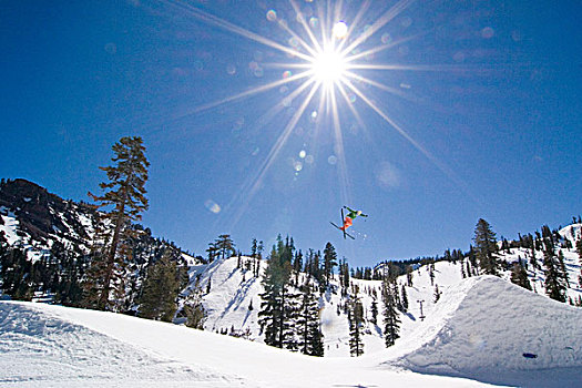 滑雪者,跳跃,巨大,星放射状,加利福尼亚