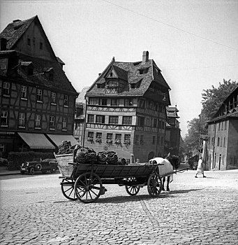 马车,半木结构房屋,罗腾堡,德国,欧洲