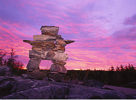 因纽石刻,加拿大西北地区,加拿大