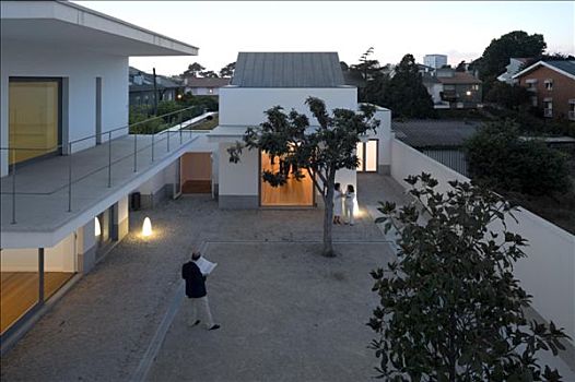 房子,葡萄牙,2005年