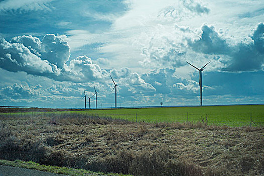 风车,涡轮,农田,公路,南特,法国