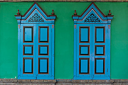 新疆伊犁维吾尔族民居窗户