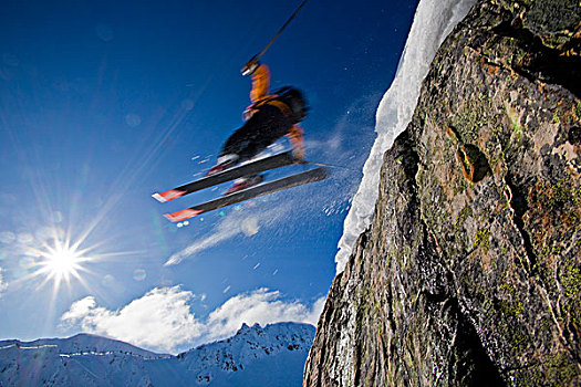 一个,男人,边远地区,滑雪,氛围,悬崖,太阳,踢,马,金色,不列颠哥伦比亚省,加拿大