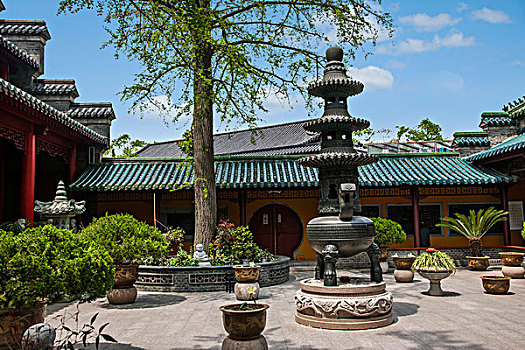 扬州瘦西湖法海寺