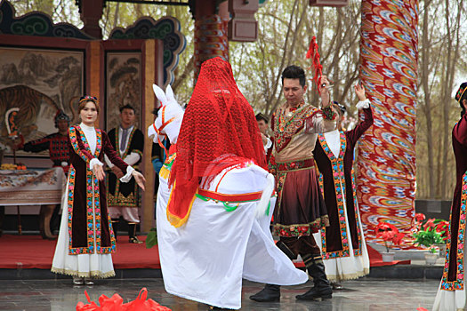 新疆哈密,维吾尔族非遗舞蹈,马舞