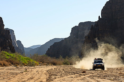 越野车辆,河床,达马拉兰,区域,纳米比亚,非洲