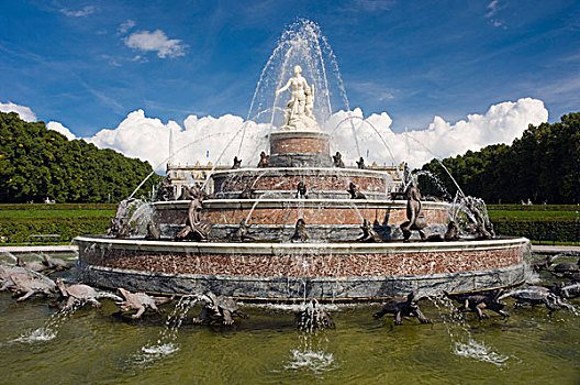 喷泉,宫苑,海伦基姆湖堡,宫殿,岛屿,且姆瑟湖,齐姆高,上巴伐利亚,德国,欧洲