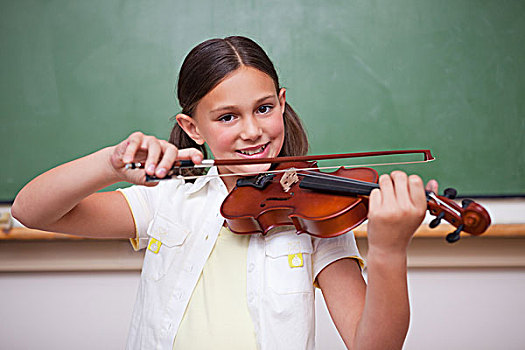 微笑,女生,演奏,小提琴
