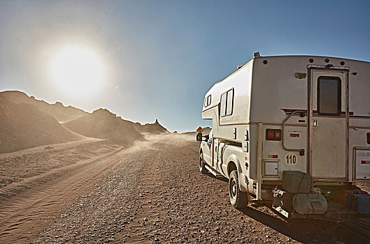 露营车,停放,荒芜,土路,佩特罗,阿塔卡马沙漠,智利