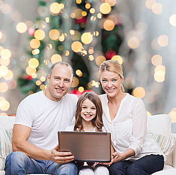 家庭,寒假,科技,人,概念,微笑,笔记本电脑,上方,圣诞树,背景
