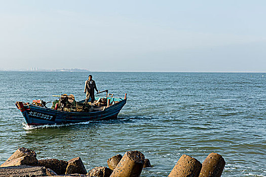 海滩大海