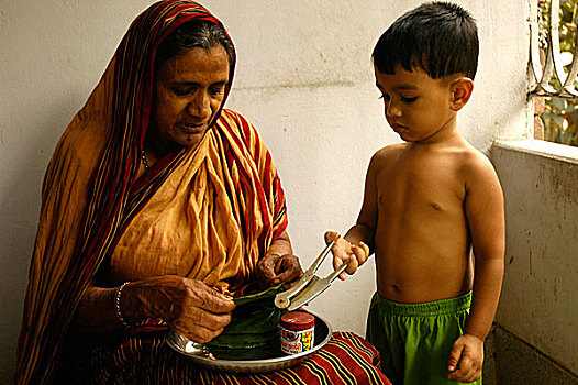 孩子,祖母,达卡,孟加拉,四月,2007年