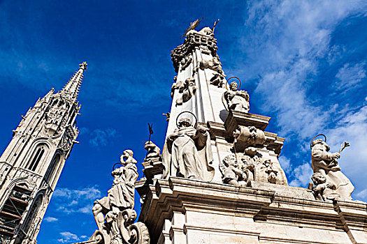 雕塑,马提亚斯教堂,尖顶,城堡,山,布达佩斯,匈牙利