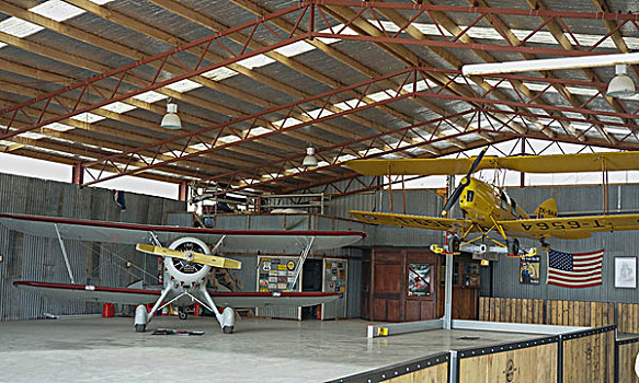 瓦纳卡飞机训练基地
