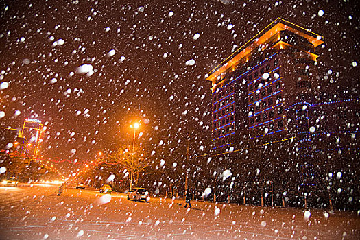新疆哈密瑞雪迎新年