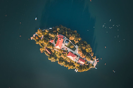 斯洛文尼亚著名景点布莱德湖航拍美景