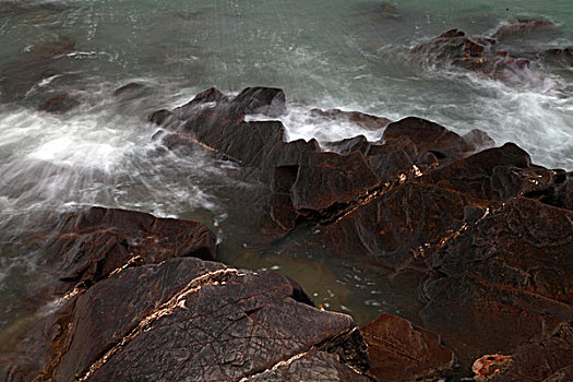 北海,银滩,礁石,沙滩,浴场,游客,海水,海浪,风光,自然,冠头岭,砥柱