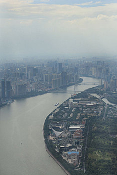 中国广东广州珠江与两岸景观