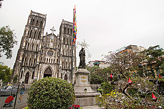 越南旅游河内大教堂