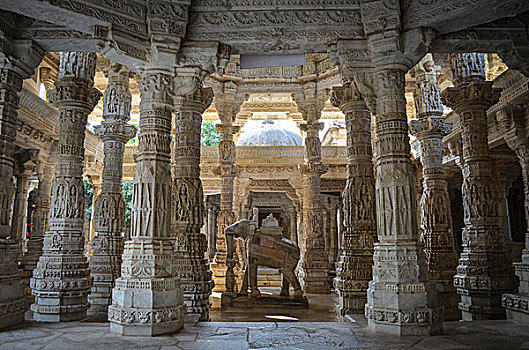 内景,拉纳普尔,耆那教,庙宇,雕刻,大理石,柱子,雕塑,大象