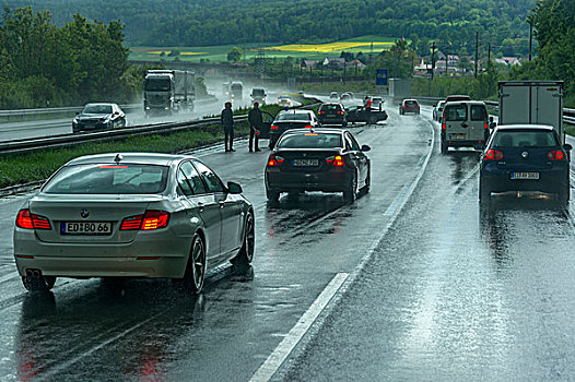 意外,重,雨,穷,能见度,交通工具,避开,高速公路,靠近,中间,弗兰克尼亚,巴伐利亚,德国,欧洲