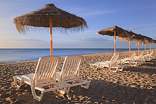 阳伞,沙滩椅,海滩,哥斯达黎加,托雷莫里诺斯,马拉加,安达卢西亚,西班牙