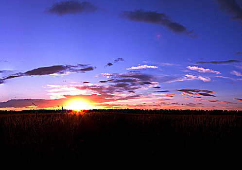 夕阳日落