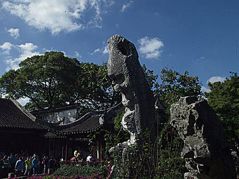 江苏苏州市留园园林,石像