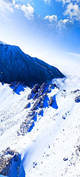 雪山山脉风光