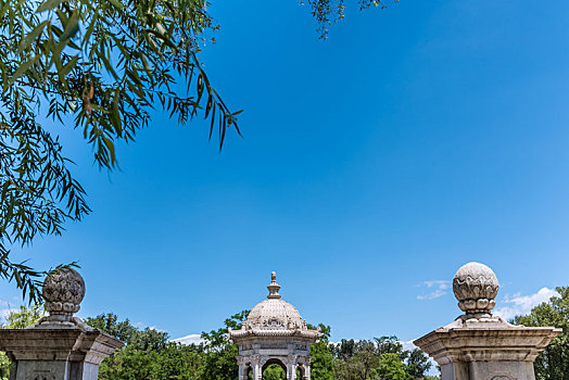 北京圆明园的黄花阵建筑