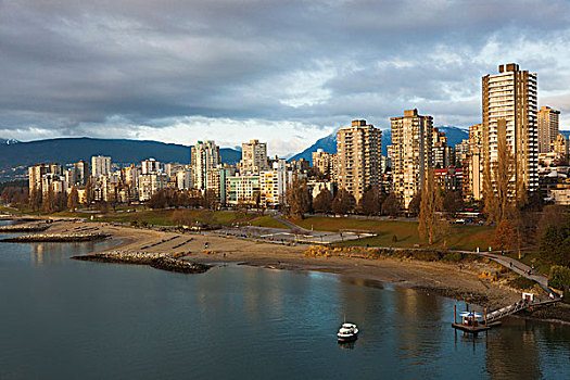 加拿大,不列颠哥伦比亚省,温哥华,建筑,日落海滩,俯视图