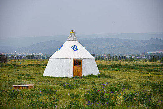 内蒙古自治区呼和浩特市敕勒川草原风光