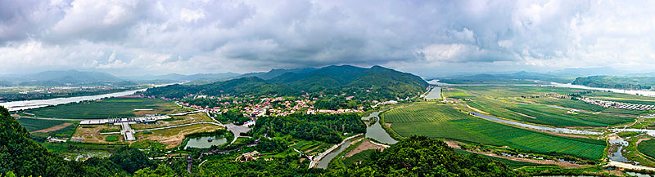 丹东市虎山村