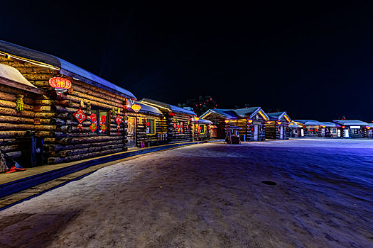 中国长春世界雕塑公园冰雪乐园夜景